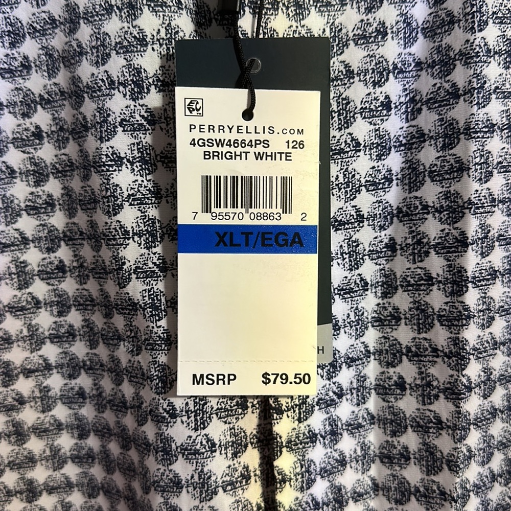 Perry Ellis stretch, button down shirt - Picture 3 of 7